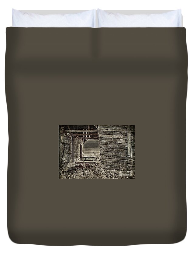 Corvair Duvet Cover featuring the photograph Hiding In Plain Site by Pam Holdsworth