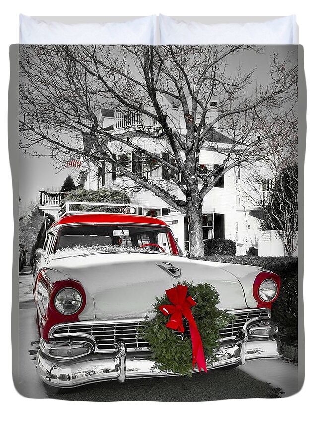 Cars Duvet Cover featuring the photograph Home for the Holidays by Brenda Giasson