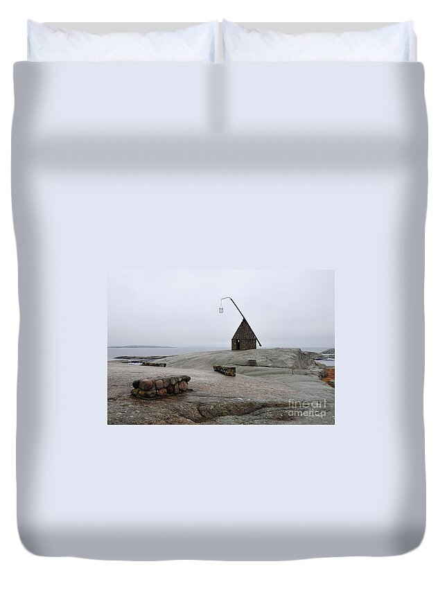 Tjoeme Duvet Cover featuring the photograph Hope and Light by Randi Grace Nilsberg