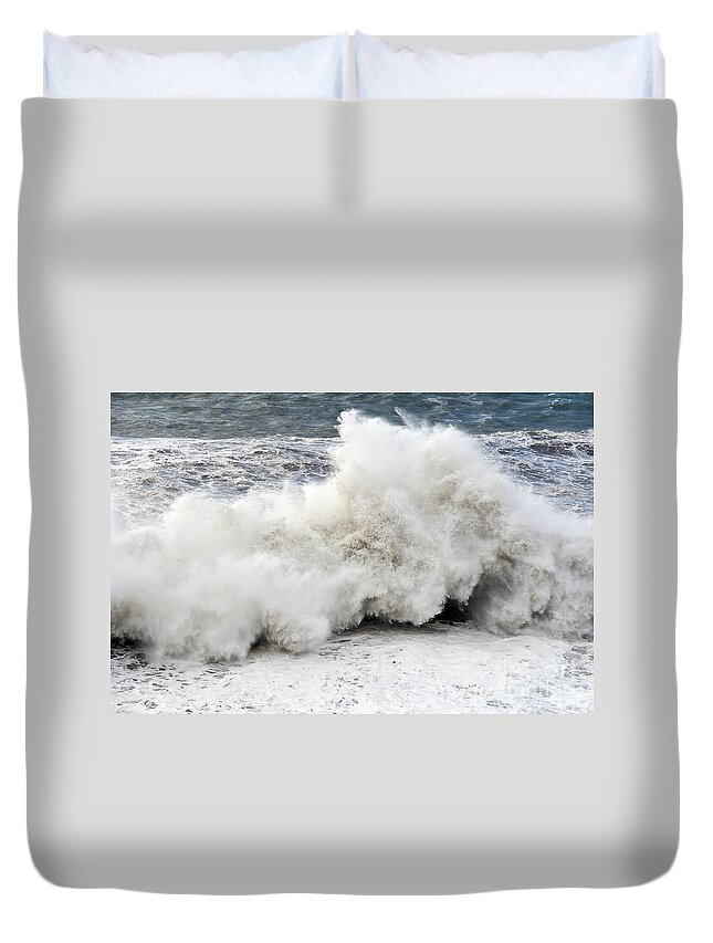 Agitated Duvet Cover featuring the photograph Huge wave by Antonio Scarpi