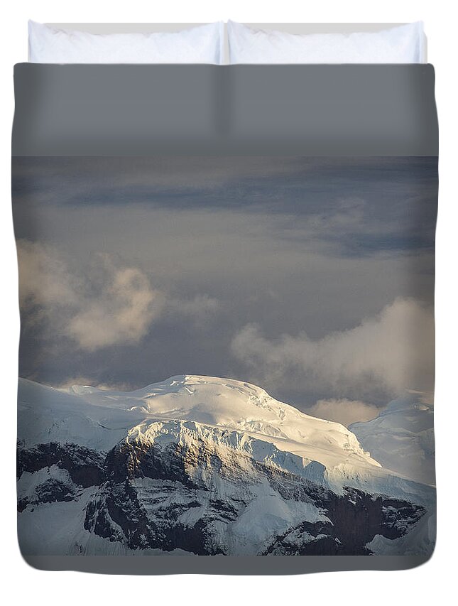Feb0514 Duvet Cover featuring the photograph Ice-capped Mountains Anvers Island by Matthias Breiter