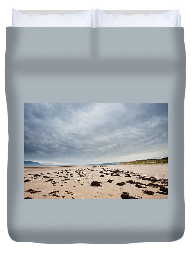 Dingle Peninsula Duvet Cover featuring the photograph Inch Strand by Allan Van Gasbeck