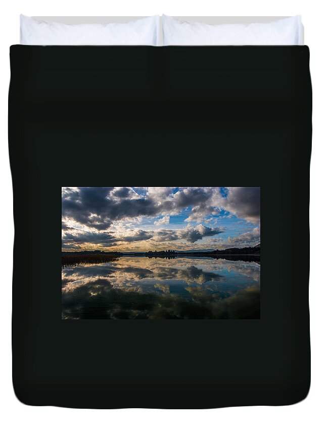 Inchmahome Duvet Cover featuring the photograph Inchmahome Priory by Nigel R Bell