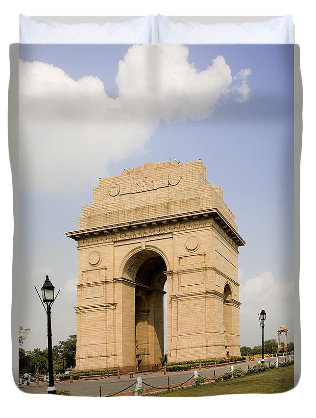 Architectural Duvet Cover featuring the photograph India Gate, New Delhi, India by David Davis