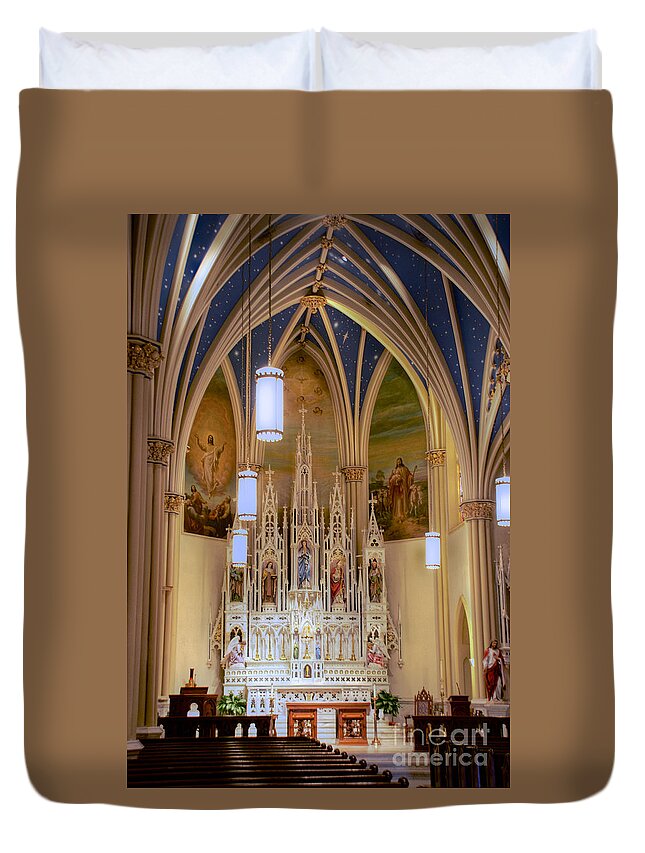 Annapolis Duvet Cover featuring the photograph Interior of St. Mary's Church by Mark Dodd