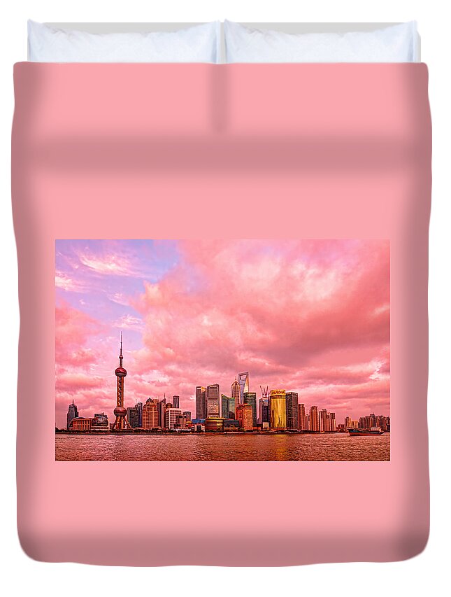 Shanghai Duvet Cover featuring the photograph Into the future by Midori Chan