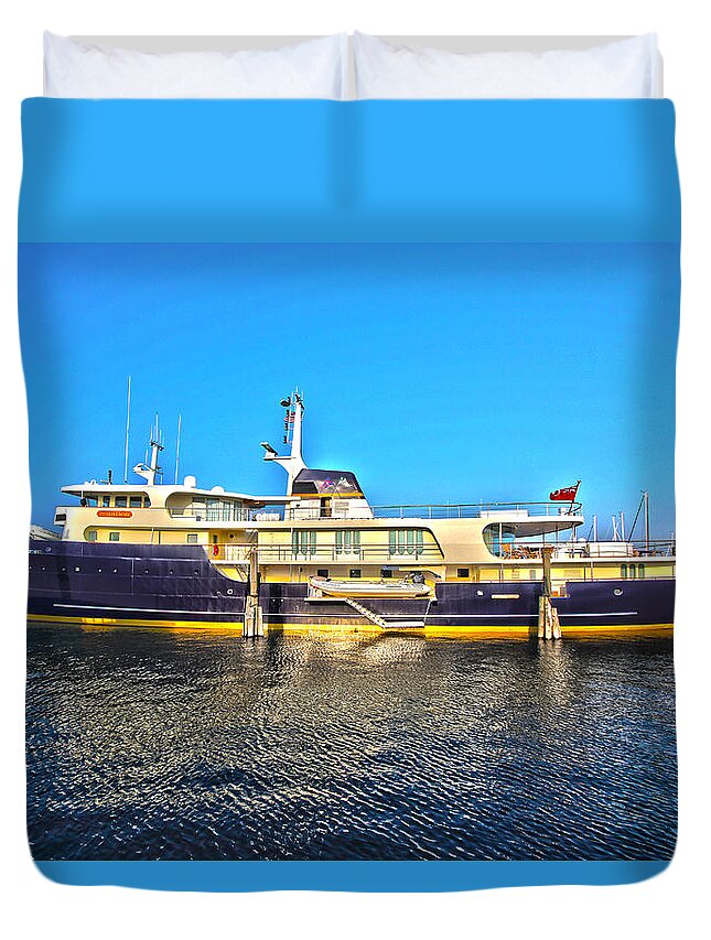 Intuition Duvet Cover featuring the photograph Intuition - Sag Harbor NY by Robert Seifert