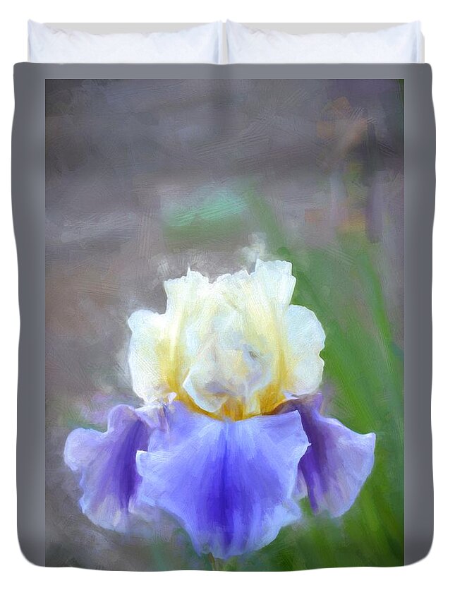 Floral Duvet Cover featuring the photograph Iris 67 by Pamela Cooper