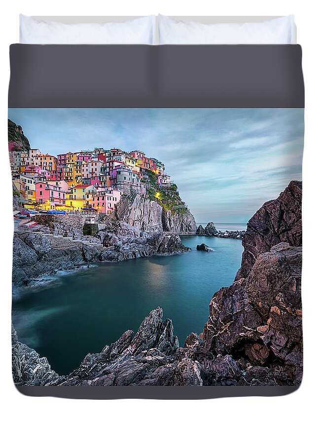 Manarola Duvet Cover featuring the photograph Italy, Cinque Terre, Manarola by Rilindh