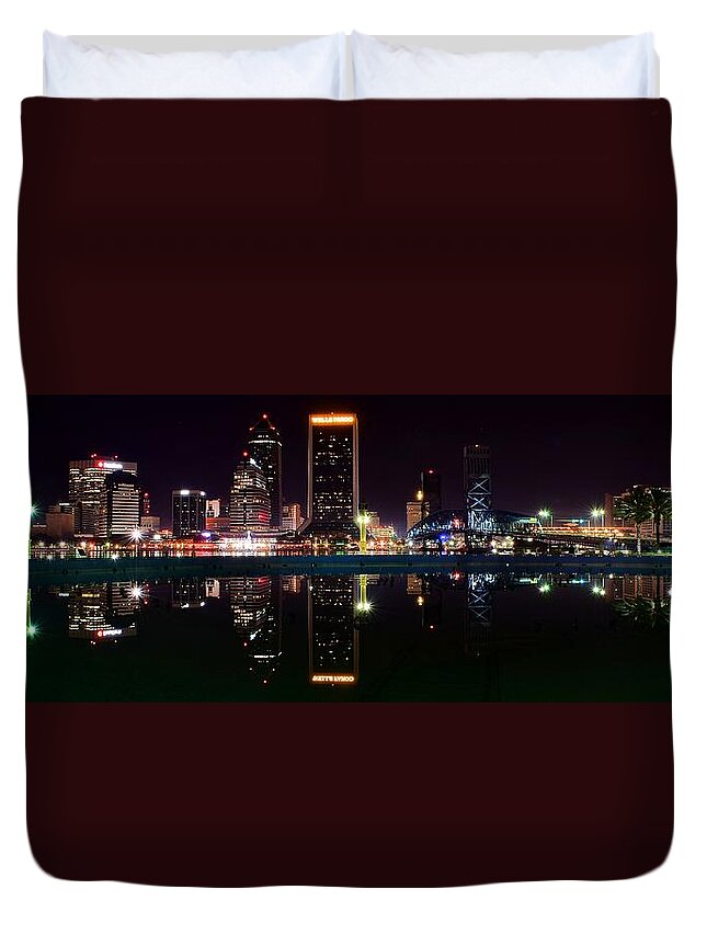 Jacksonville Duvet Cover featuring the photograph Jacksonville Panoramic by Frozen in Time Fine Art Photography
