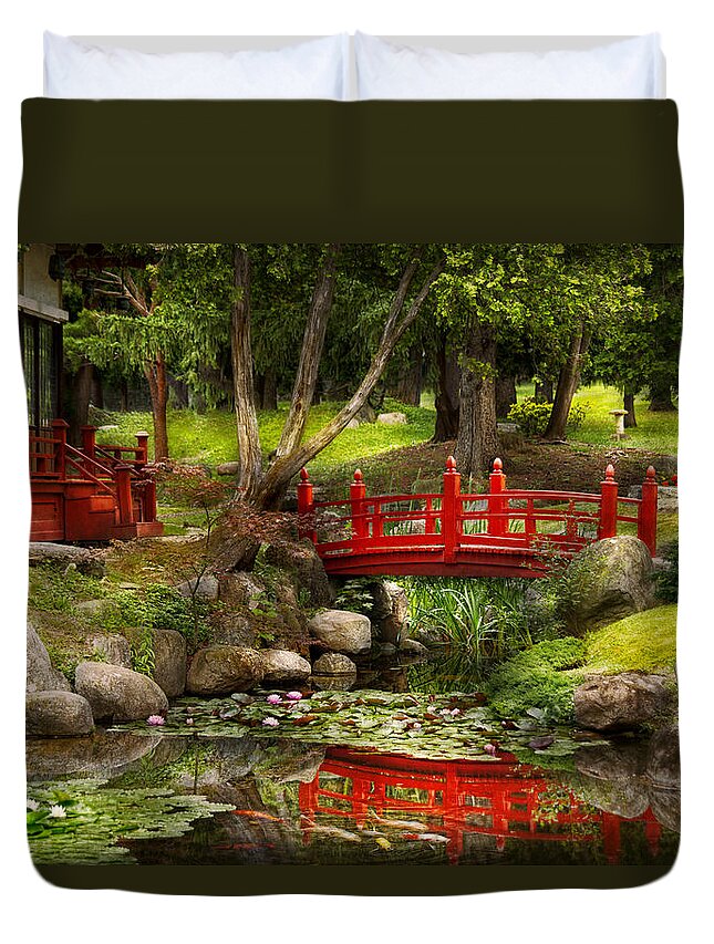 Teahouse Duvet Cover featuring the photograph Japanese Garden - Meditation by Mike Savad