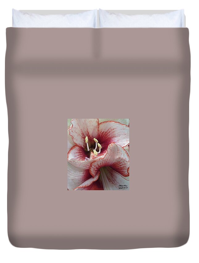 Red Duvet Cover featuring the photograph Kisses by Michele Penn