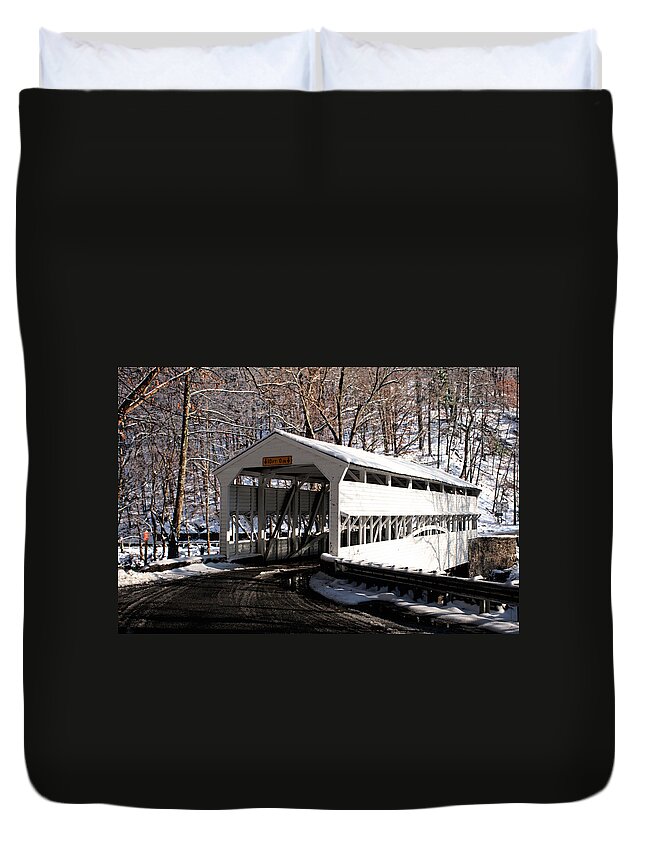 Winter Duvet Cover featuring the photograph Knox Bridge in the snow by Michael Porchik