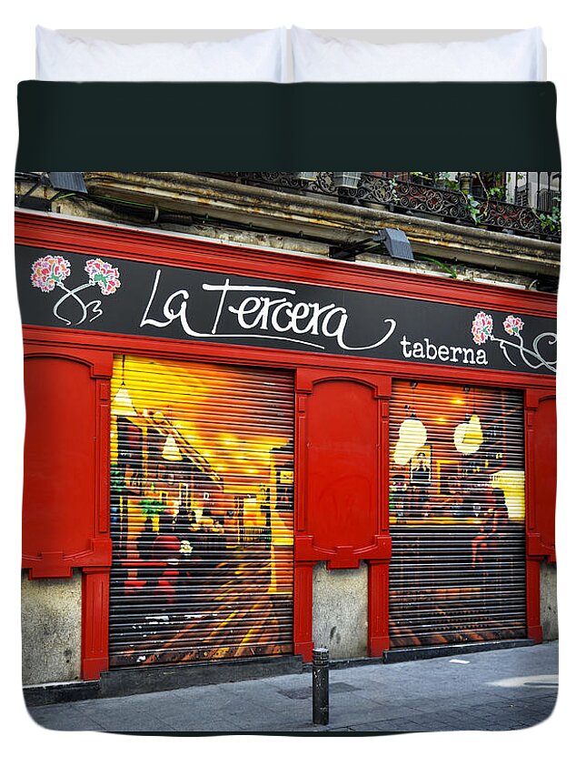 La Tercera Duvet Cover featuring the photograph La Tercera tavern in Madrid by RicardMN Photography