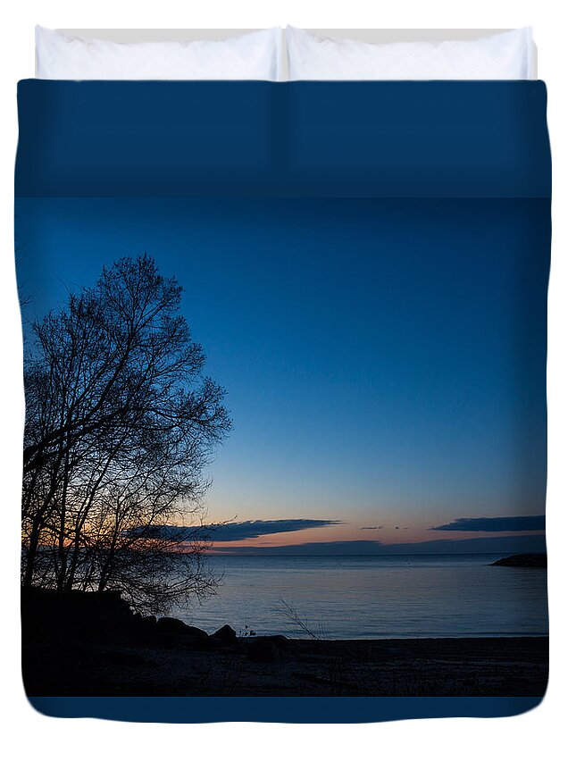 Lake Duvet Cover featuring the photograph Lake Ontario Blue Hour by Georgia Mizuleva