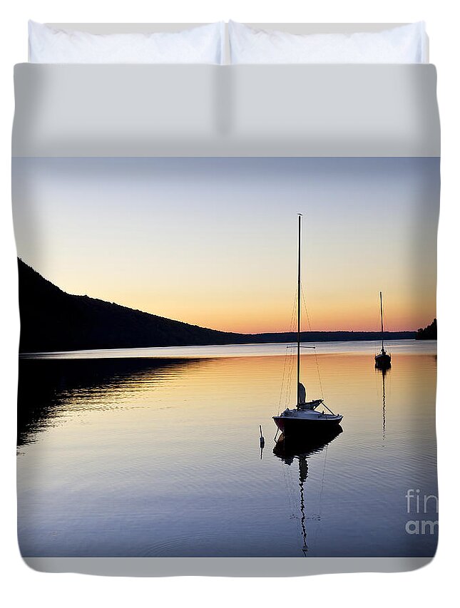 Boat Duvet Cover featuring the photograph Lake Willoughby Twilight by Alan L Graham