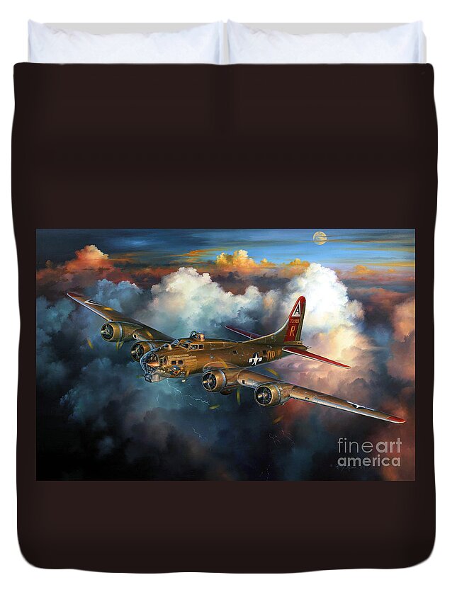 Aviation Art Duvet Cover featuring the painting Last Flight For Nine-O-Nine by Randy Green