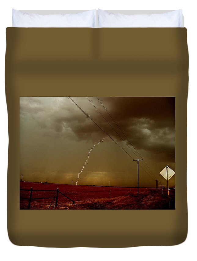 Lightning Duvet Cover featuring the photograph Lightning Strike in Oil Country by Ed Sweeney