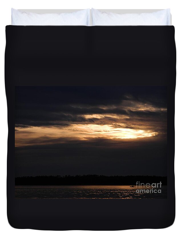 Sunset Duvet Cover featuring the photograph Looking Down by Gallery Of Hope 