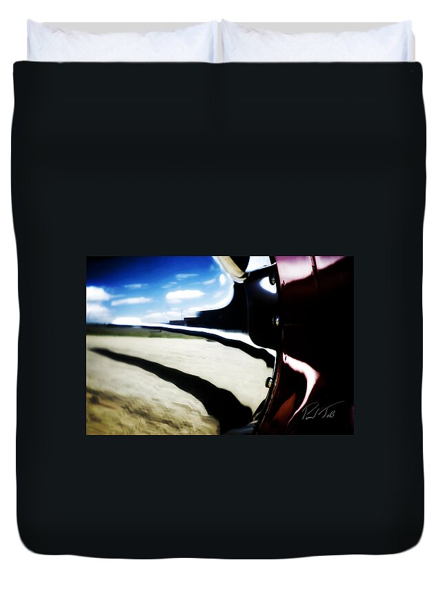 Sky Duvet Cover featuring the photograph Looking Forward by Paul Job
