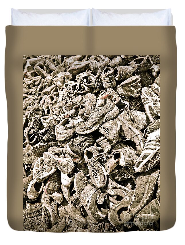Charles Dobbs Duvet Cover featuring the photograph Lost Souls by Charles Dobbs