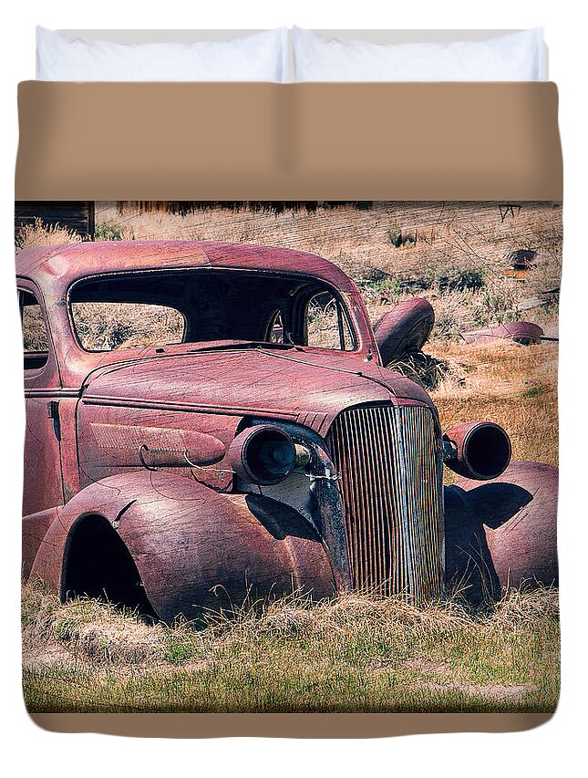 Made In America Duvet Cover featuring the photograph Low Rider by Steven Bateson