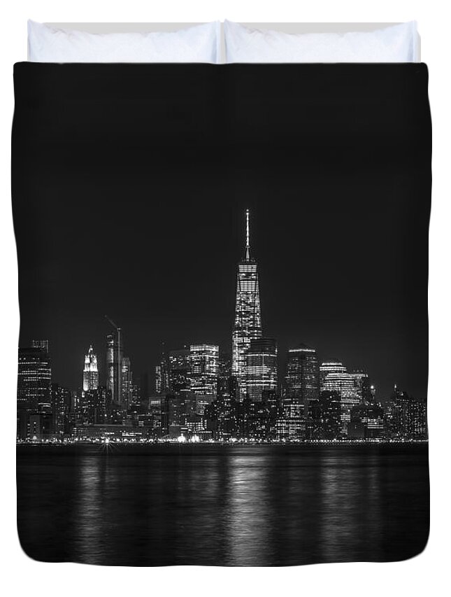 Manhattan Duvet Cover featuring the photograph Lower Manhattan Skyline Black and White by David Morefield