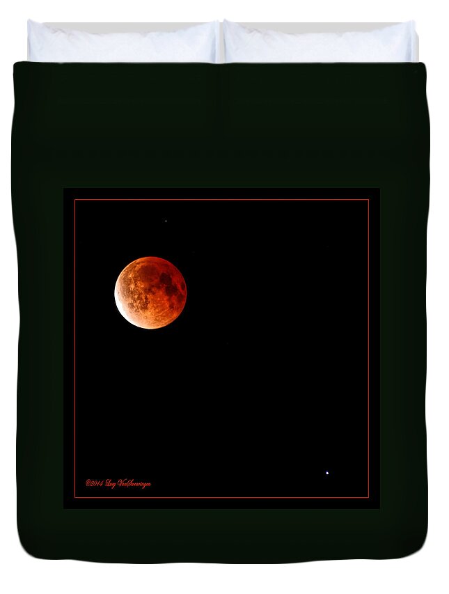 Moon Duvet Cover featuring the photograph Lunar Eclipse April 15 2014 by Lucy VanSwearingen
