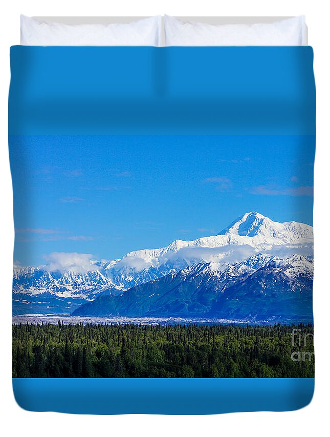 Alaska Duvet Cover featuring the photograph Majestic Mt McKinley by Jennifer White