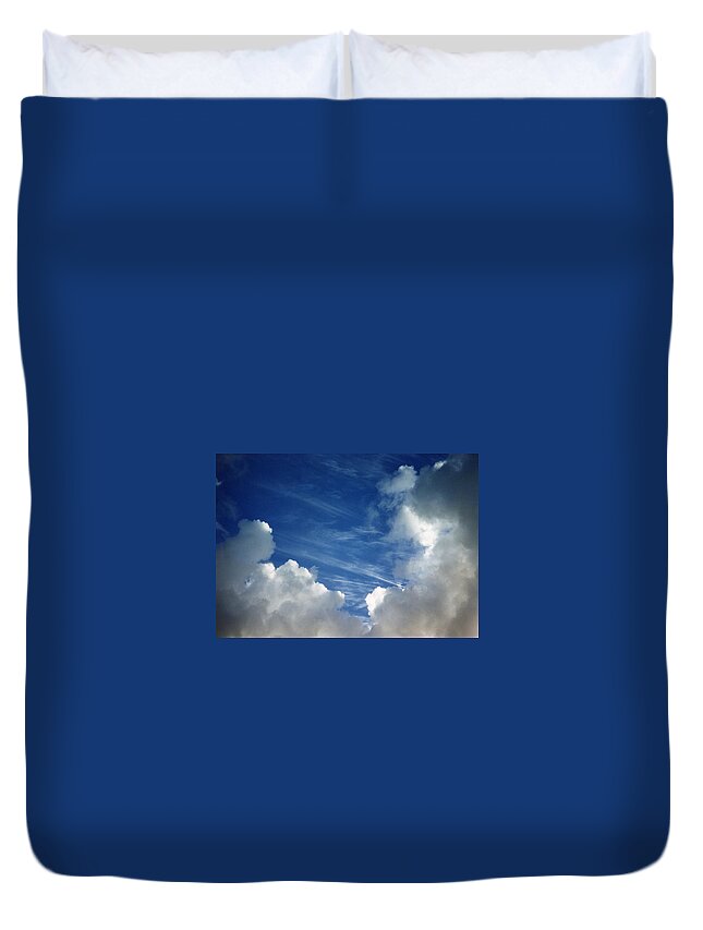 Clouds Duvet Cover featuring the photograph Maui Clouds by Evelyn Tambour