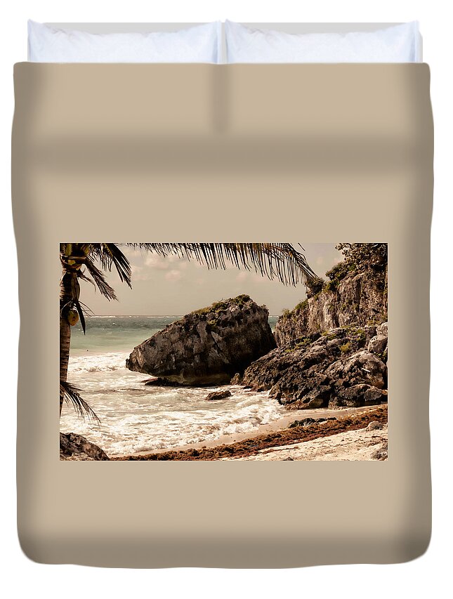 Mexico Duvet Cover featuring the photograph Mexico-011 by Bill Howard