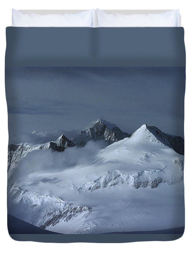 Feb0514 Duvet Cover featuring the photograph Midnigh Tview From Vinson Massif by Colin Monteath