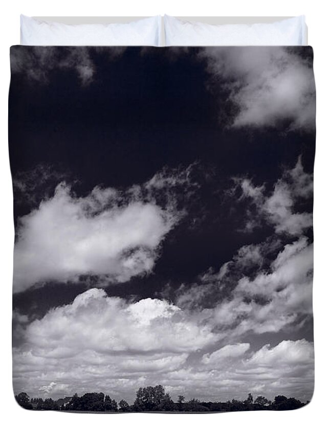 Cloud Duvet Cover featuring the photograph Midwest Corn Field BW by Steve Gadomski