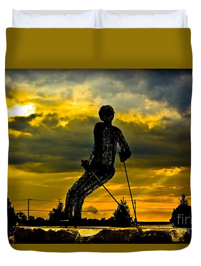 Ski Duvet Cover featuring the photograph Montage Mountain by Gary Keesler