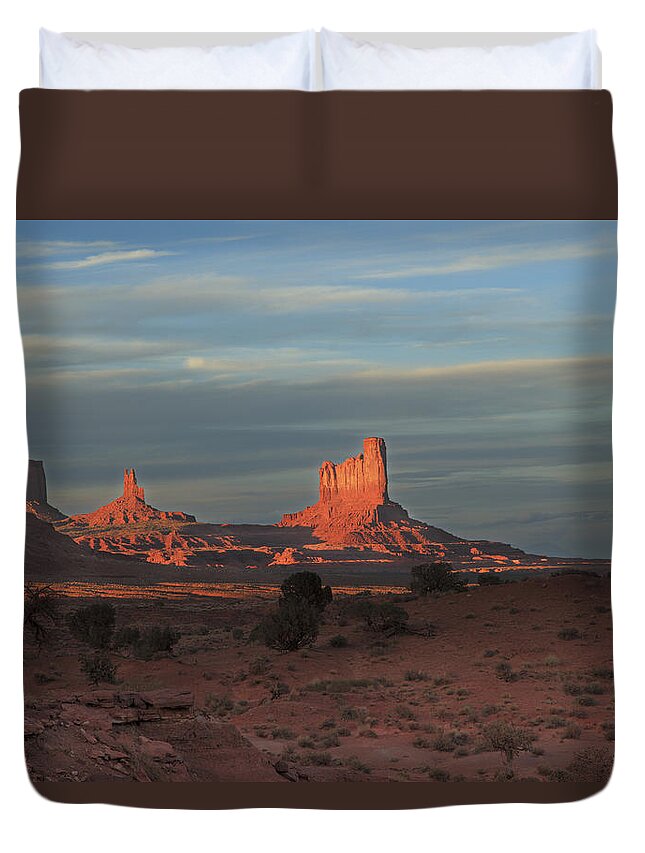 Sunset Duvet Cover featuring the photograph Monument Valley Sunset by Alan Vance Ley