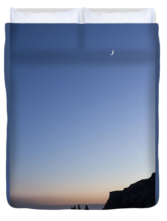 Vik Duvet Cover featuring the photograph Moon Over Vik by Evelina Kremsdorf