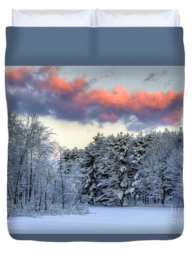 Maine Duvet Cover featuring the photograph Morning Has Broken by Brenda Giasson