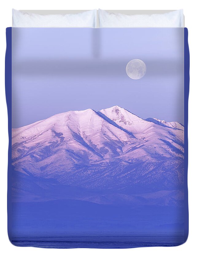 Morning Moon Duvet Cover featuring the photograph Morning Moon by Chad Dutson