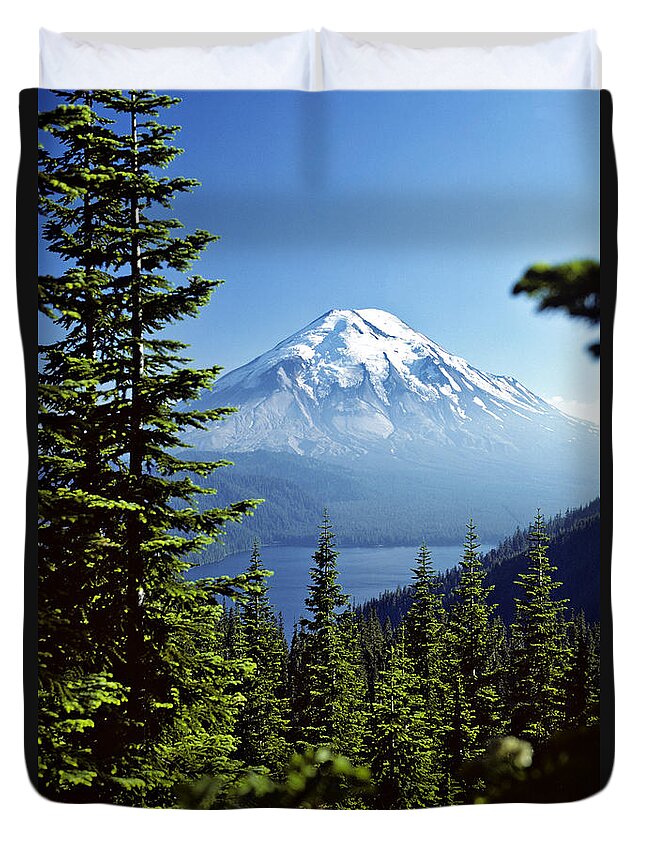 Mount St. Helens Duvet Cover featuring the photograph Mount St. Helens And Spirit Lake by Thomas & Pat Leeson
