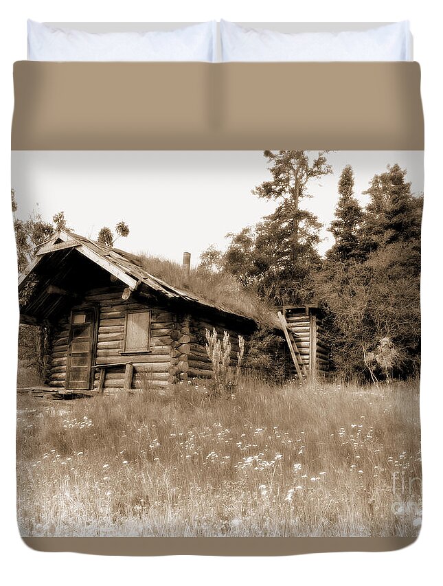 Mountain Cabin Duvet Cover featuring the photograph Mountain Cabin BW by David Arment