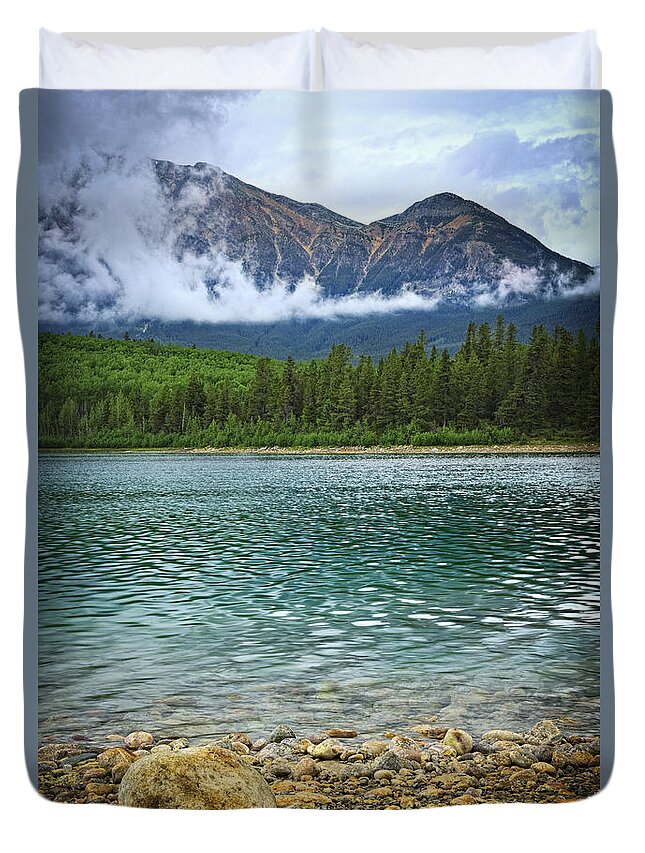 Lake Duvet Cover featuring the photograph Mountain lake by Elena Elisseeva