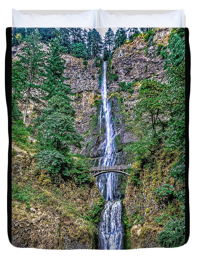 Multnomah Falls Duvet Cover featuring the photograph Multnomah Falls by Leon Roland