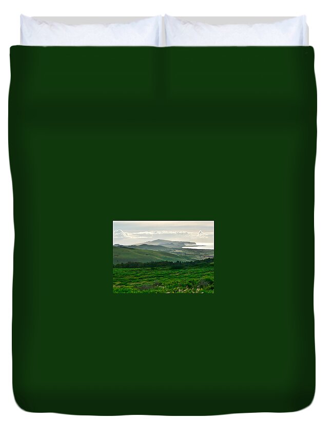 Easter Island Duvet Cover featuring the photograph Mystic Morning by Kent Nancollas