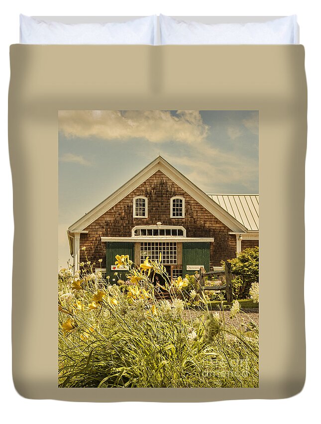 Architecture Duvet Cover featuring the photograph New England Farmhouse by Juli Scalzi