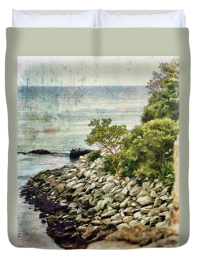 Julia Springer Duvet Cover featuring the photograph Newport Cliff Walk by Julia Springer