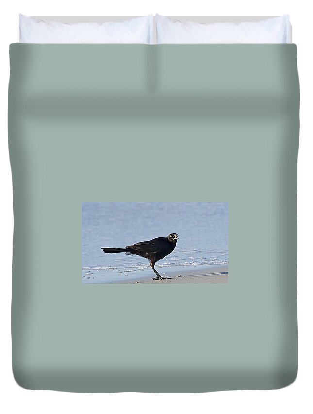 Wildlife Duvet Cover featuring the photograph No Sharing My Snack by Kenneth Albin