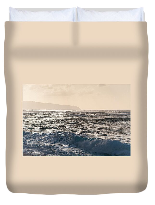 Hawaii Duvet Cover featuring the photograph North Shore Waves by Lars Lentz