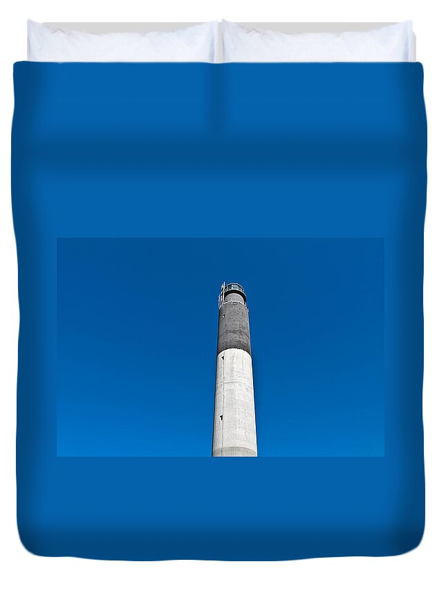  Lighthouse Duvet Cover featuring the photograph Oak Island Light by Jessica Brown