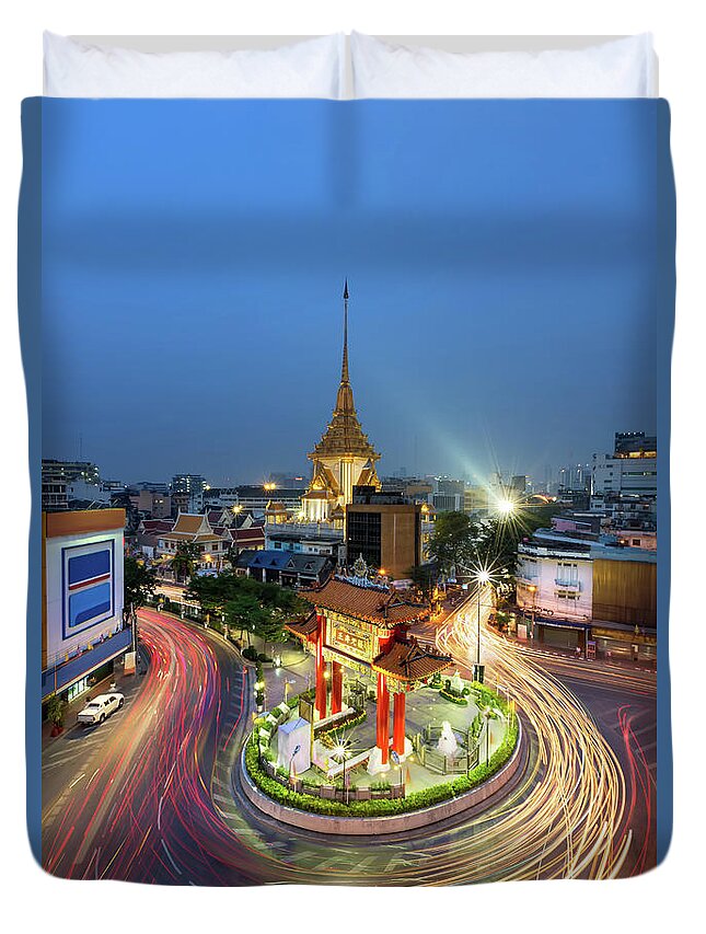 Built Structure Duvet Cover featuring the photograph Odean Traffic Circle, Bangkok by Monthon Wa