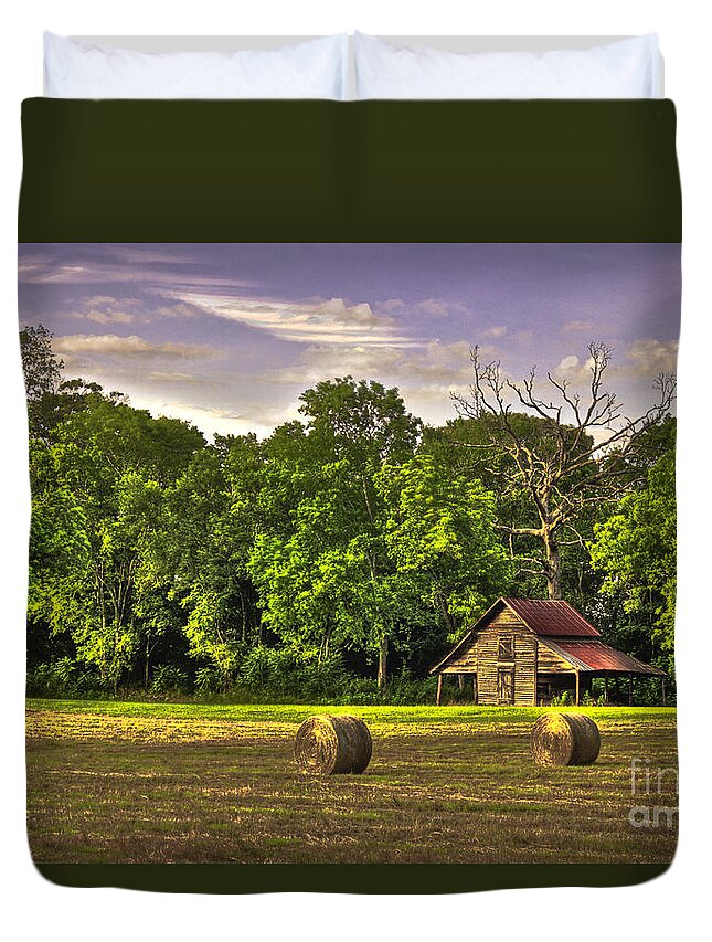 Reid Callaway Old Barn Duvet Cover featuring the photograph Old Friends The Barn and Oak Tree by Reid Callaway